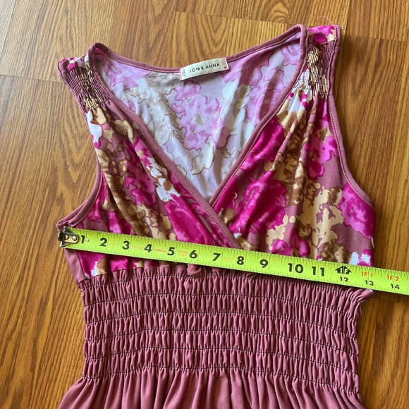 Floral Maxi Dress in Purple and Pink - Picture 4 of 5